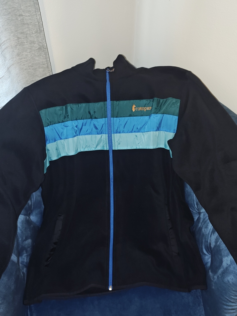 cotopaxi Black Fleece Jacket with Teal, Turquoise & Aqua Stripes